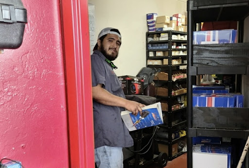 Auto Radiator Repair Service «Modern Auto Air Conditioning», reviews and photos, 15120 S Tamiami Trail, Fort Myers, FL 33908, USA