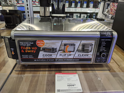 Electronics Store «Best Buy», reviews and photos, 2117 N Prospect Ave, Champaign, IL 61822, USA