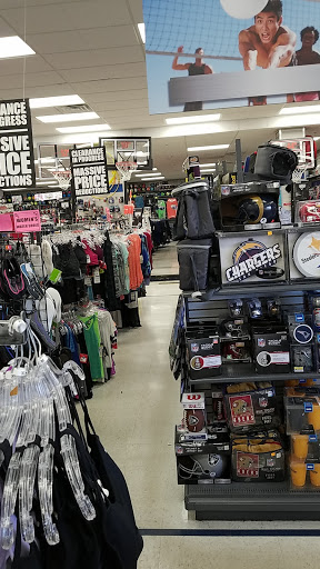 Sporting Goods Store «Big 5 Sporting Goods - Santa Maria», reviews and photos, 305 Town Center E, Santa Maria, CA 93454, USA