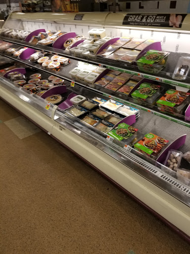Grocery Store «Stop & Shop», reviews and photos, 240 E Sandford Blvd, Mt Vernon, NY 10550, USA