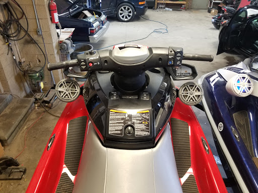 Car Stereo Store «WOW Electronics», reviews and photos, 21165 Gratiot Ave, Eastpointe, MI 48021, USA