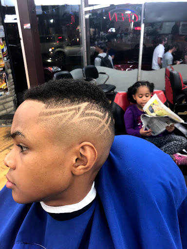 Barber Shop «Los Primos Barber Shop», reviews and photos, 136 Meridian St, East Boston, MA 02128, USA