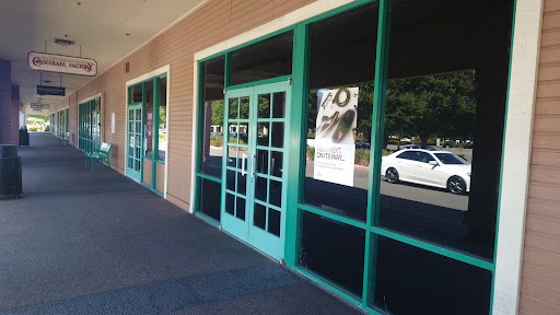 Shoe Store «PUMA», reviews and photos, 131-C Nut Tree Rd, Vacaville, CA 95687, USA