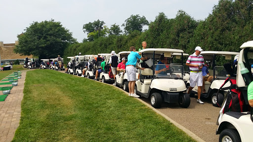 Country Club «Bearpath Golf & Country Club», reviews and photos, 18100 Bearpath Trail, Eden Prairie, MN 55347, USA