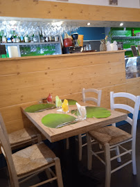 Atmosphère du Restaurant créole Restaurant Lyd'île à Colmar - n°11