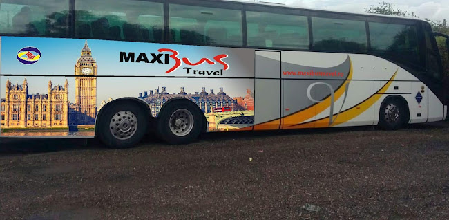 MaxiBus Travel - Transport international persoane, colete, inchirieri flota - Închiriere de mașini