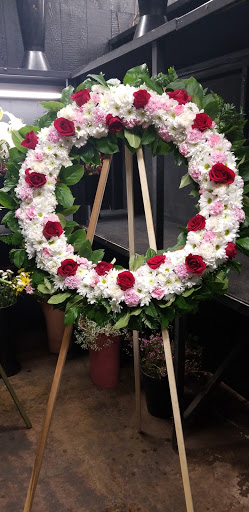 Florist «Grand Florist», reviews and photos, 525 W Rte 66, Glendora, CA 91740, USA