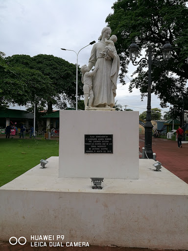 Placa Conmemorativa - Parque Las Madres