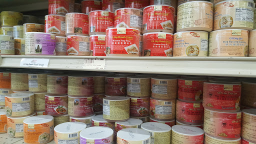 Asian Grocery Store «Hong Phat Food Center», reviews and photos, 101 SE 82nd Ave, Portland, OR 97216, USA