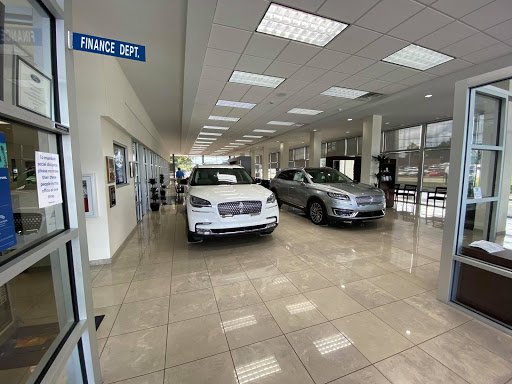 Car Dealer «Fairway Ford Lincoln of Greenville», reviews and photos, 2323 Laurens Rd, Greenville, SC 29607, USA