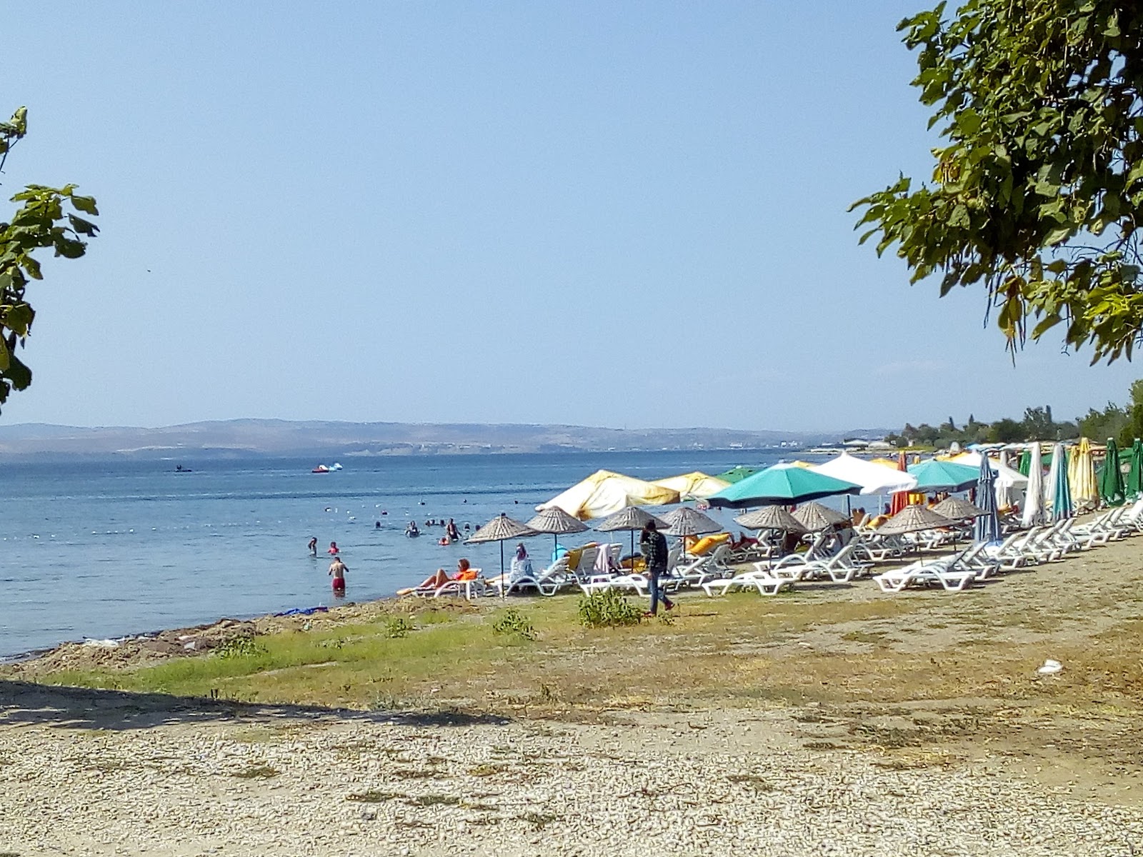 Ritim beach的照片 带有碧绿色纯水表面