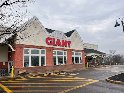 Grocery Store «Giant Food Stores», reviews and photos, 86 Glocker Way, Pottstown, PA 19465, USA