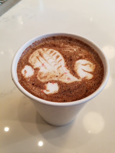 Book Store «Amazon Books», reviews and photos, 3441 N Southport Ave, Chicago, IL 60657, USA