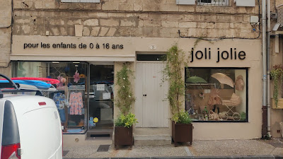 Joli Jolie, lovely kidstore à Pézenas