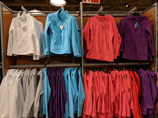 Clothing Store «Columbia Sportswear Outlet Store at Allen Premium Outlets», reviews and photos, 820 Stacy Rd #470, Allen, TX 75013, USA