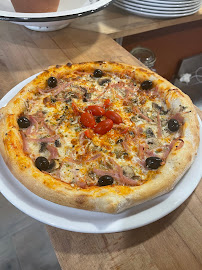Plats et boissons du Pizzeria Pizza five ivry à Ivry-sur-Seine - n°7