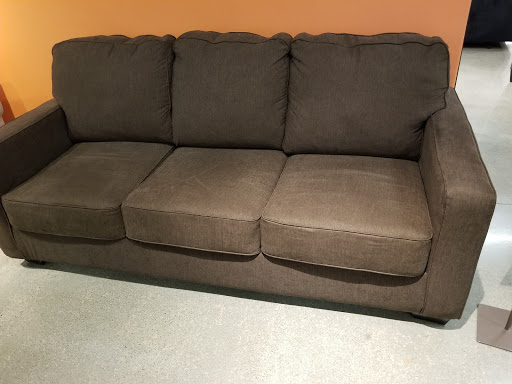 Furniture Store «Ashley HomeStore», reviews and photos, 3839 Emery St #300, Emeryville, CA 94608, USA