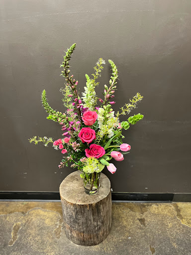 Florist «City Bloom, Inc», reviews and photos, 1300 Clay St #162b, Oakland, CA 94612, USA