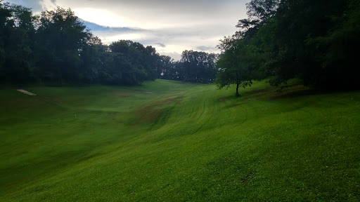 Golf Course «Asheville Municipal Golf Course», reviews and photos, 226 Fairway Dr, Asheville, NC 28805, USA