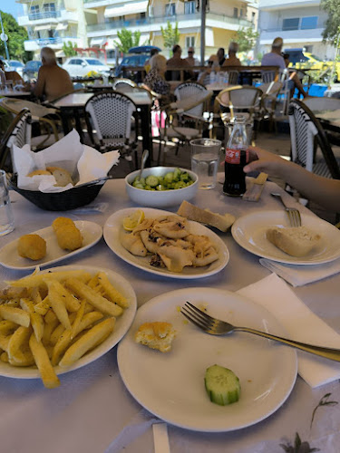 Opinii despre Αστερίας Cafe Bar Restaurant în Χαλάστρα - Εστιατόριο