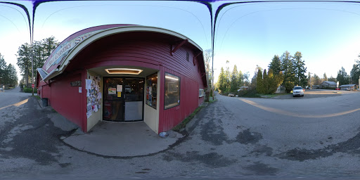 Grocery Store «Indianola Country Store & Deli», reviews and photos, 9175 NE Shore Dr, Indianola, WA 98342, USA