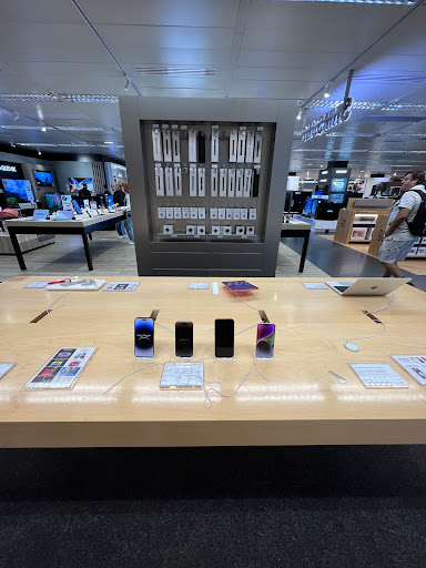 Apple Kiosk