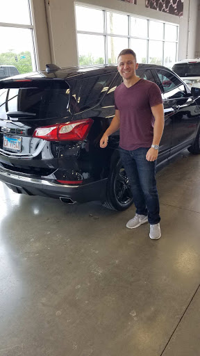 Car Dealer «Wickstrom Chrysler Jeep Dodge Ram», reviews and photos, 660 W Northwest Hwy, Barrington, IL 60010, USA