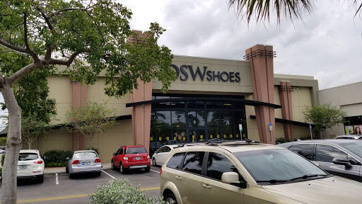 Shoe Store «DSW Designer Shoe Warehouse», reviews and photos, 4401 Lyons Rd, Coconut Creek, FL 33073, USA