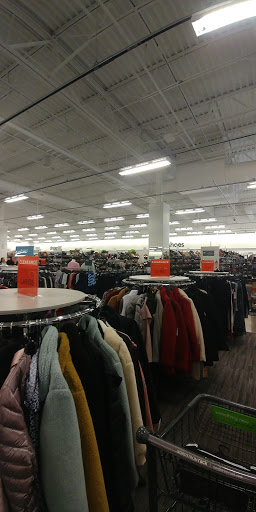 Department Store «Nordstrom Rack Novi West Oaks», reviews and photos, 43839 W Oaks Dr, Novi, MI 48377, USA