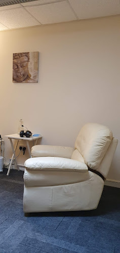 Reviews of Keith Gullis Curative Hypnotherapy in Telford - Other
