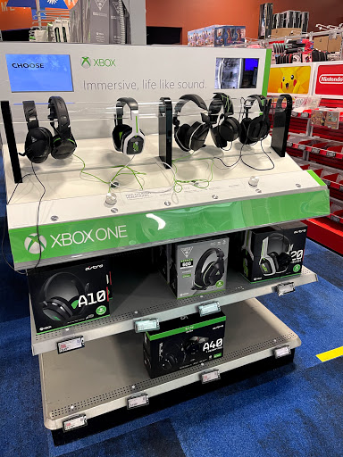 Electronics Store «Best Buy», reviews and photos, 1501 New Britain Ave, West Hartford, CT 06110, USA