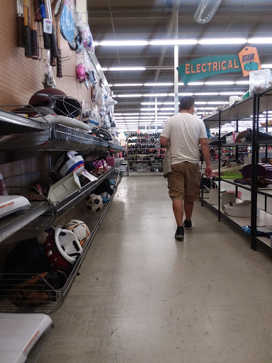Thrift Store «Thrift Town», reviews and photos, 410 El Camino Ave, Sacramento, CA 95815, USA