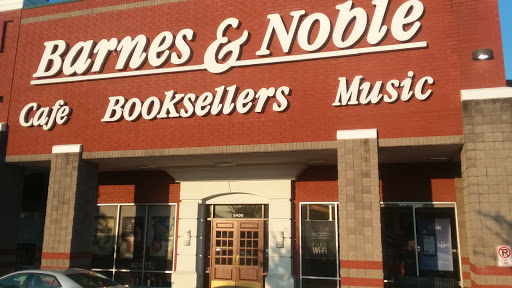 Book Store «Barnes & Noble», reviews and photos, 5400 New Hope Commons, Durham, NC 27707, USA