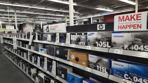 Office Supply Store «Staples», reviews and photos, 2120 SW 32nd Ave, Coral Gables, FL 33145, USA