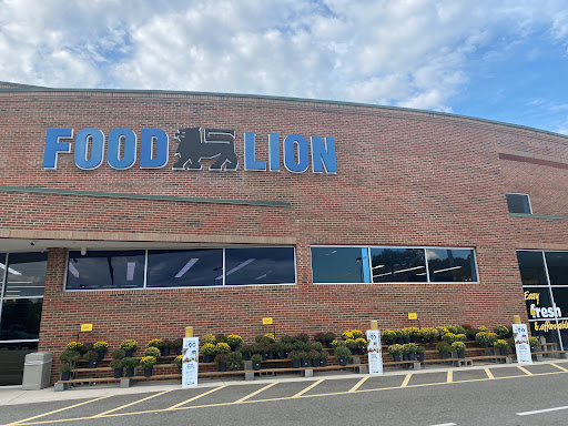 Food Lion, 2724 Fairground Rd, Goochland, VA 23063, USA, 
