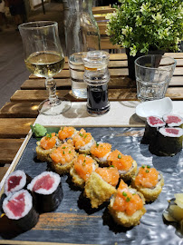 Plats et boissons du Restaurant japonais Wok And Rolls Marseille - n°2
