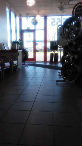 Tire Shop «Discount Tire Store - Norton Shores, MI», reviews and photos, 647 W Norton Ave, Norton Shores, MI 49441, USA
