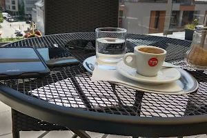 Kaviareň na 3ke image