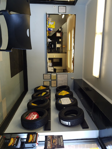 Auto Repair Shop «Mr Tire Auto Service Centers», reviews and photos, 11625 Lee Hwy, Fairfax, VA 22030, USA