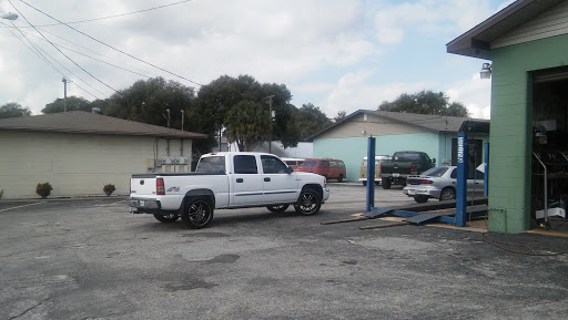 Muffler Shop «Scotty Muffler & Auto Repair», reviews and photos, 215 W Haines Blvd, Lake Alfred, FL 33850, USA