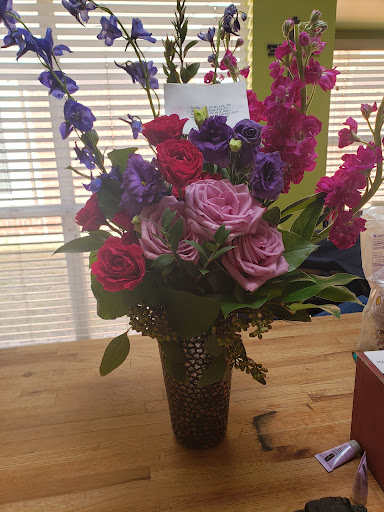 Florist «In Bloom Flowers», reviews and photos, 1912 E Hebron Pkwy, Carrollton, TX 75007, USA