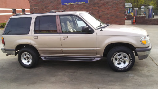 Self Service Car Wash «Kirkwood Car Wash», reviews and photos, 2003 Oakview Rd SE, Atlanta, GA 30317, USA