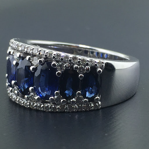 Jewelry Store «Trinity Jewelers», reviews and photos, 647 Mt Nebo Rd, Pittsburgh, PA 15237, USA