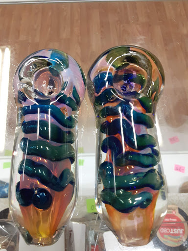 Variety Store «The Vape Shop», reviews and photos, 1170 Oslo Rd #2, Vero Beach, FL 32962, USA