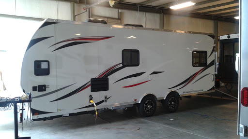 Motorcycle Dealer «Station Park Honda Powersports & RV center», reviews and photos, 830 S 9th St, Louisville, KY 40203, USA