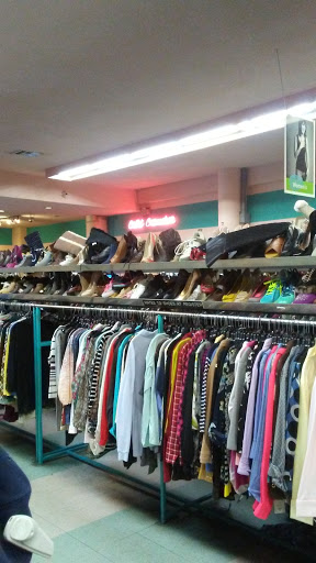 Thrift Store «The Outlet Thrift Store», reviews and photos, 1212 E Harding Way, Stockton, CA 95205, USA