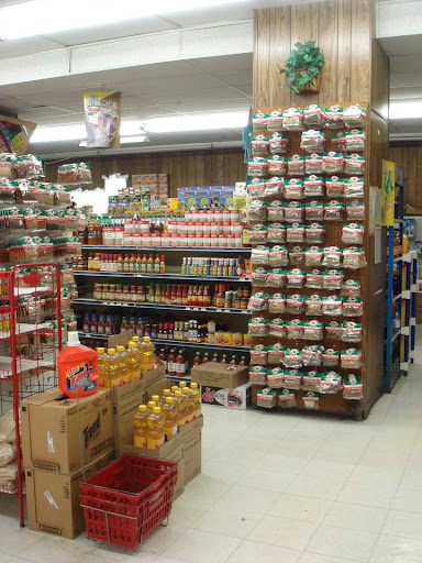 Supermarket «Reyes Grocery Store», reviews and photos, 20 S Genesee St, Waukegan, IL 60085, USA