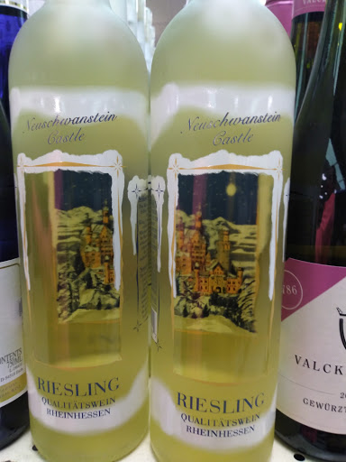 Liquor Store «Applejack Wine & Spirits», reviews and photos, 3320 Youngfield St, Wheat Ridge, CO 80033, USA