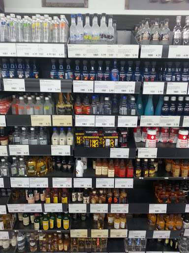 Wine Store «BevMo!», reviews and photos, 1745 El Camino Real, Redwood City, CA 94063, USA