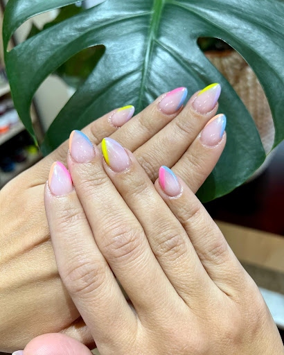 Nail Salon «Aqua Nails & Spa», reviews and photos, 2531 Wilson Blvd, Arlington, VA 22201, USA